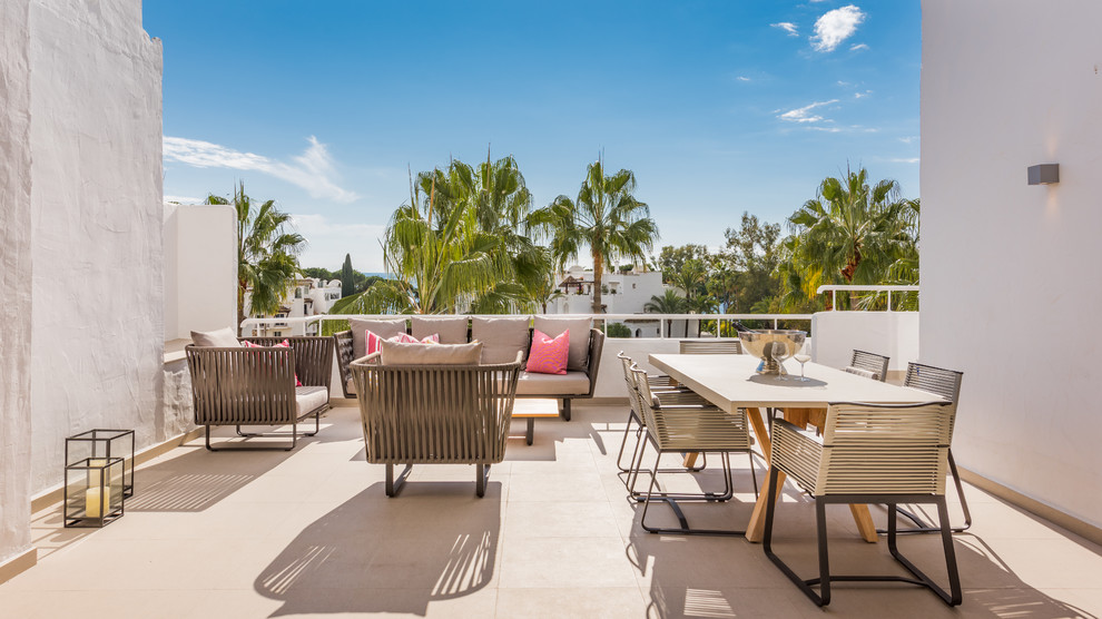 Ejemplo de terraza contemporánea sin cubierta