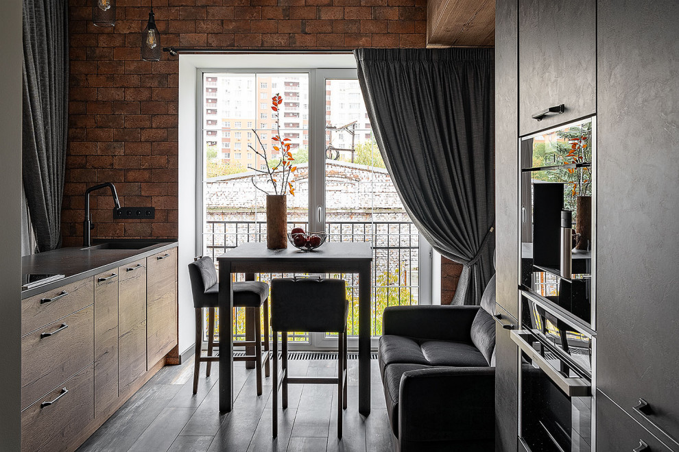 "Бунтарская"