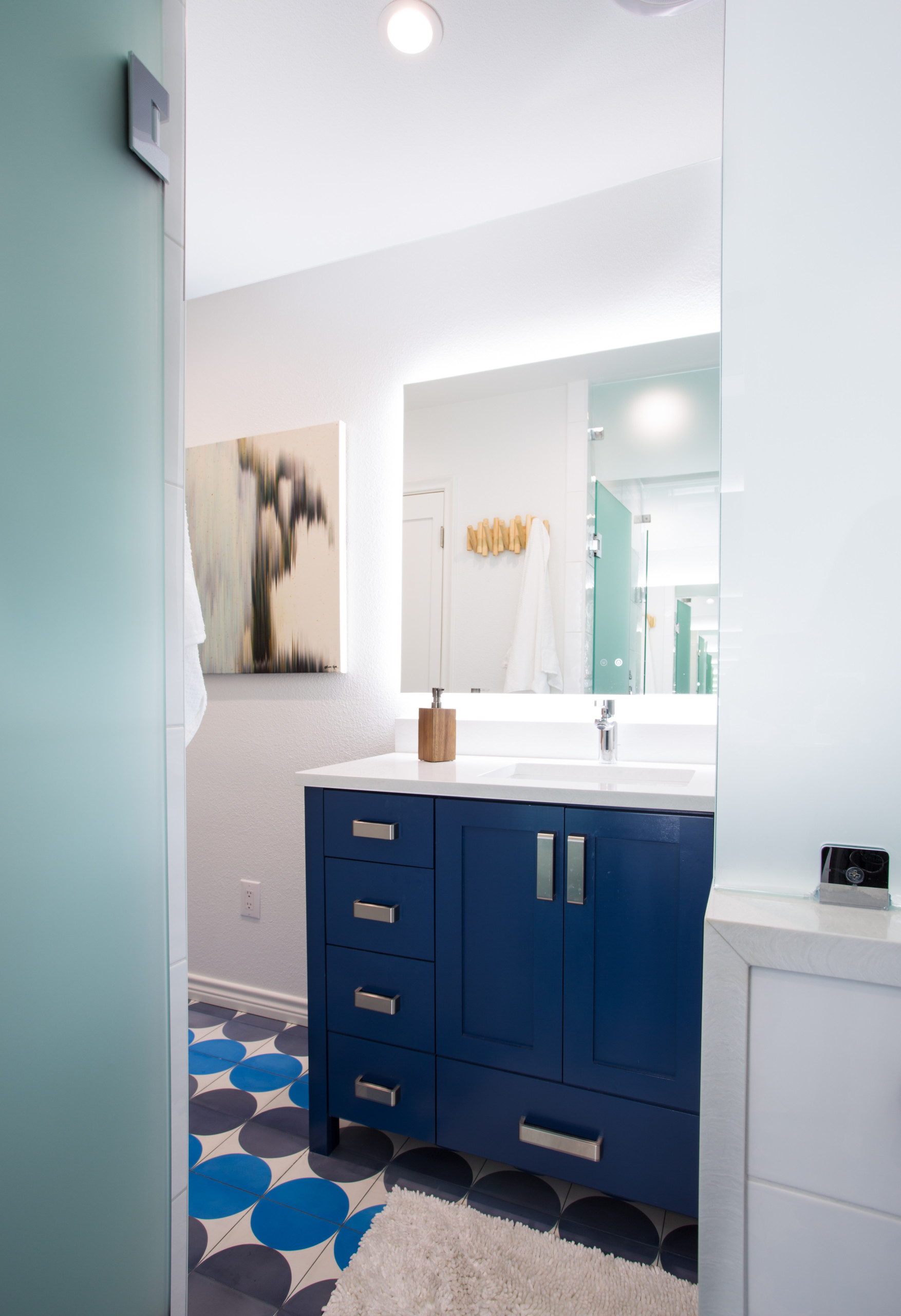 Master Bath with Bold Colors