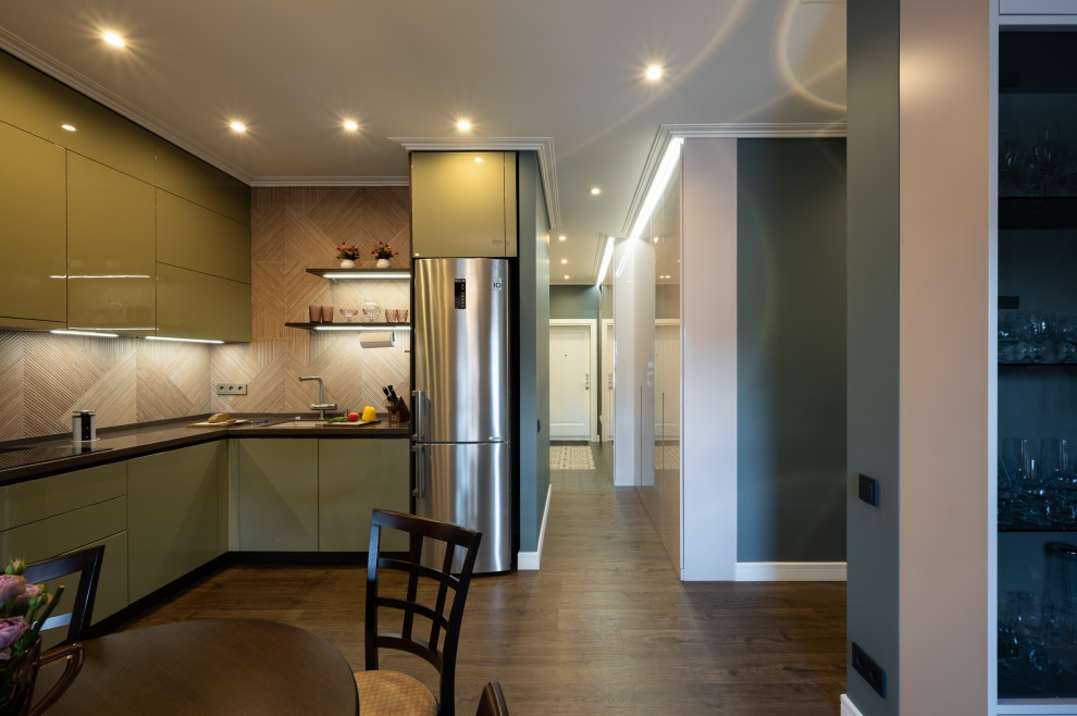 квартира с скартины