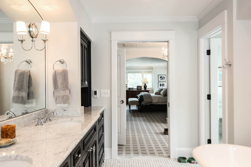 Luxury primary en-suite