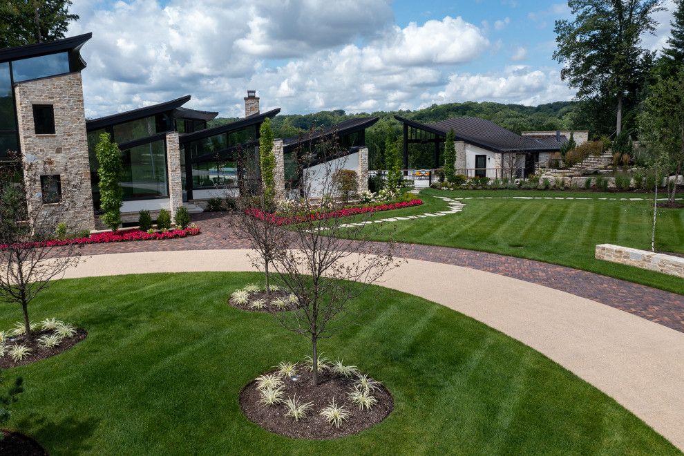 Moreland Hills Estates