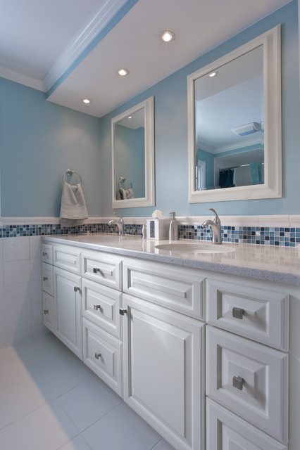 Whitefish Bay Bathroom Remodel badrum