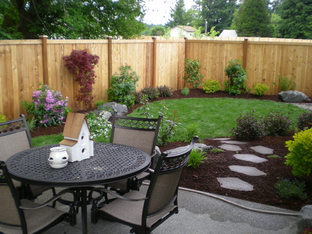 Small Backyards Traditional Garden Seattle By Puget Sound