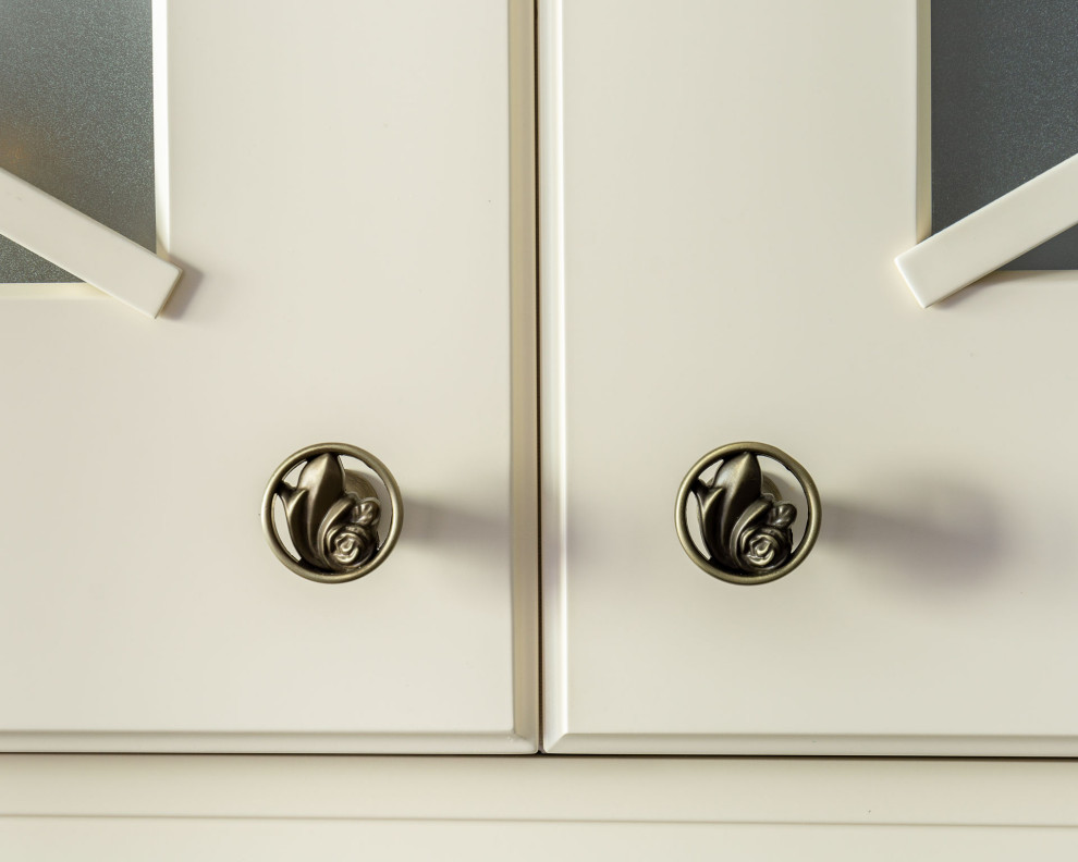 Контрастная кухня в Пензе