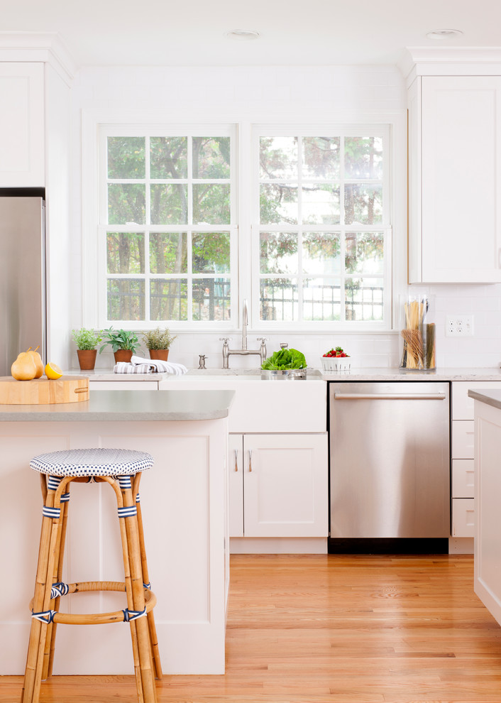 Inspiration for a transitional kitchen remodel in Baltimore