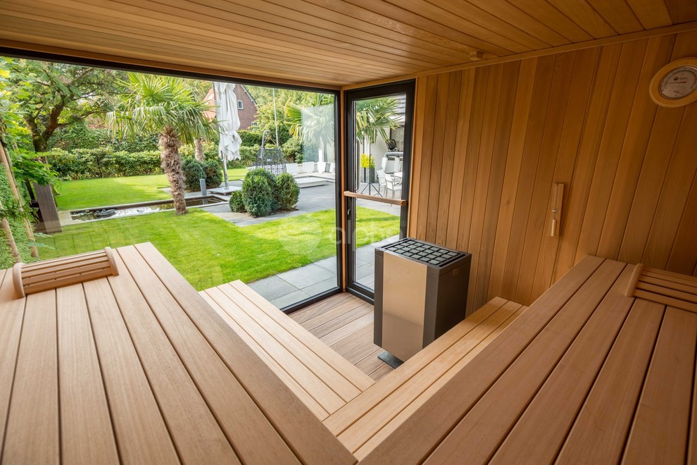 Project Outdoor Sauna + Outdoor Shower Modern Deck Los Angeles