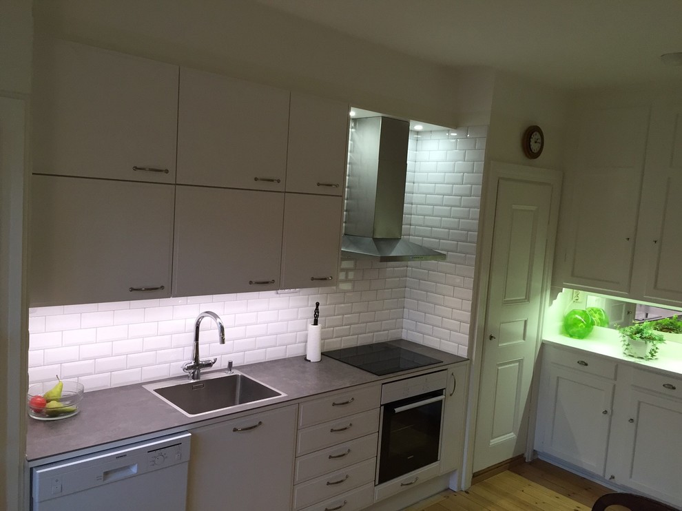 This is an example of a traditional kitchen in Stockholm.