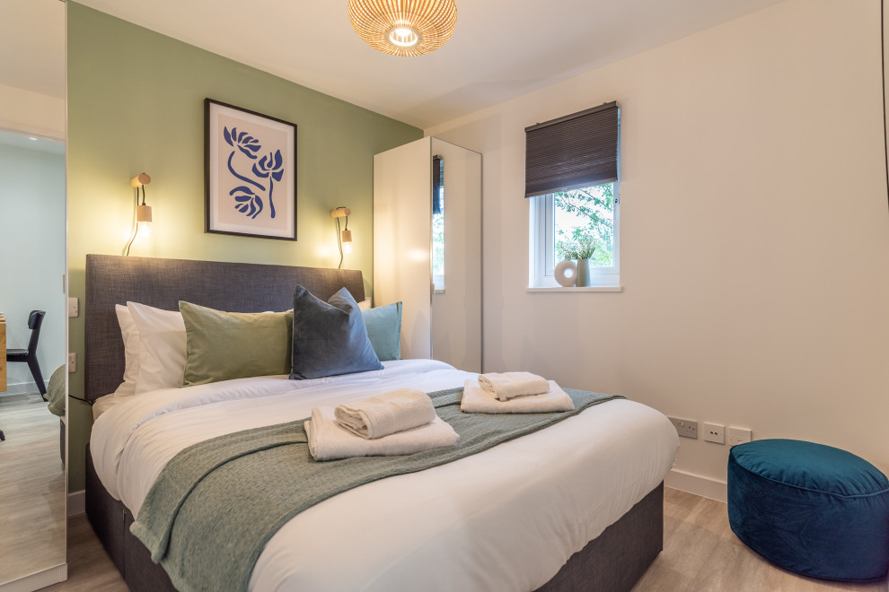 Staged to let- AirBnb- milton keynes