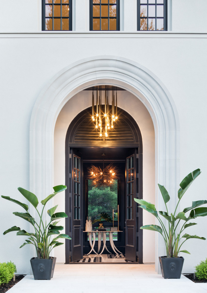 Inspiration for a mediterranean entryway in Minneapolis.