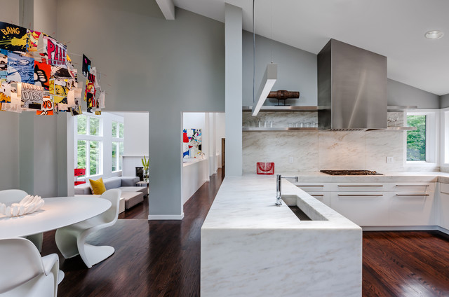 Deephaven Residence moderne-koekken