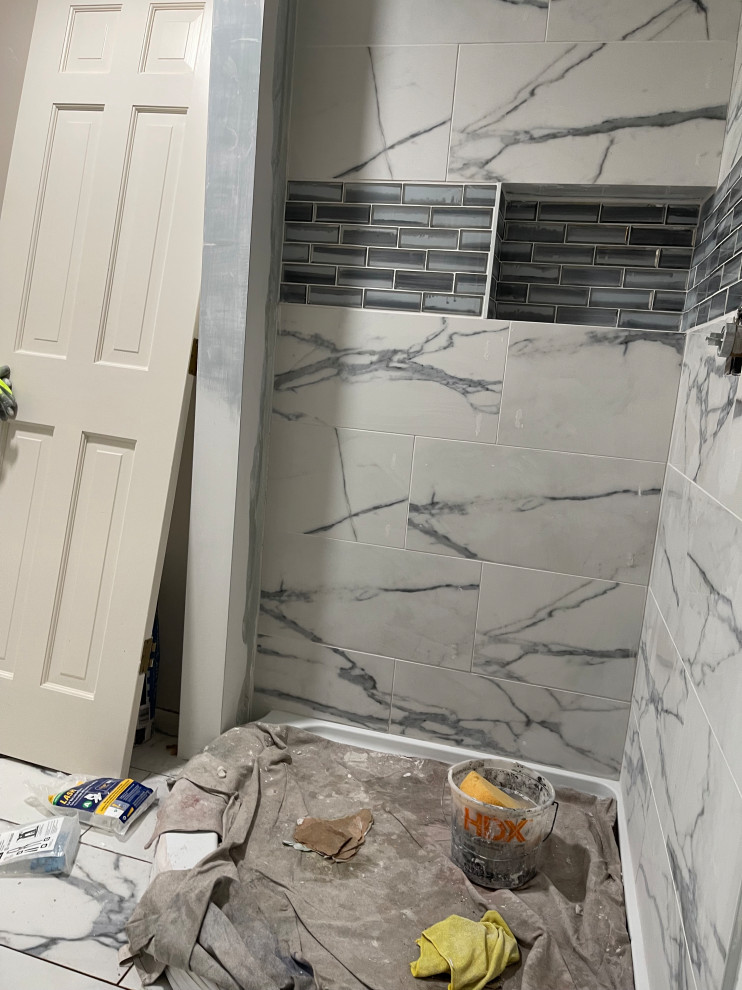 WEST HARTFORD GUEST BATHROOM REMODELING