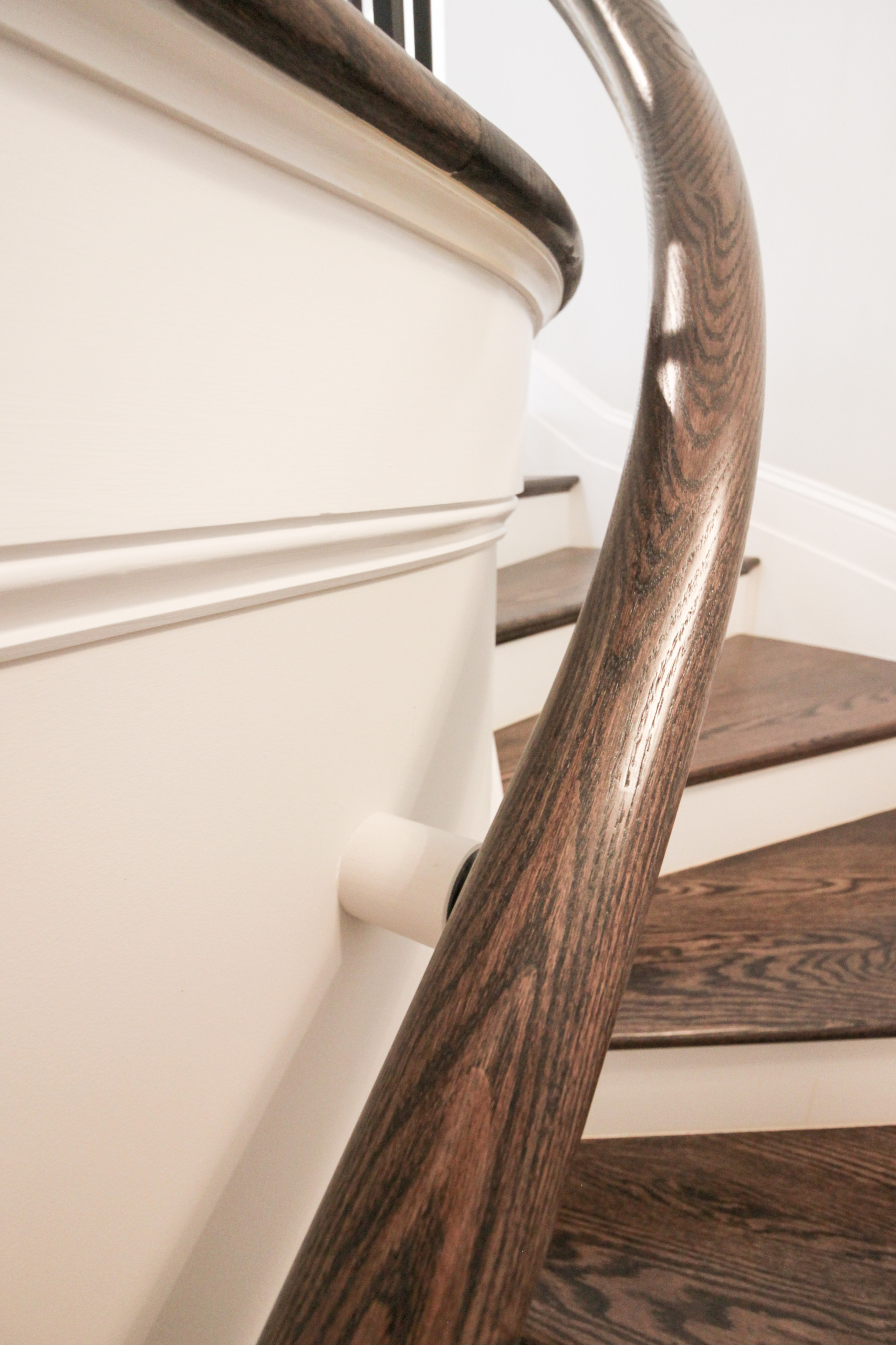 86_ Gorgeous Floating Curved Staircase, McLean VA 22066