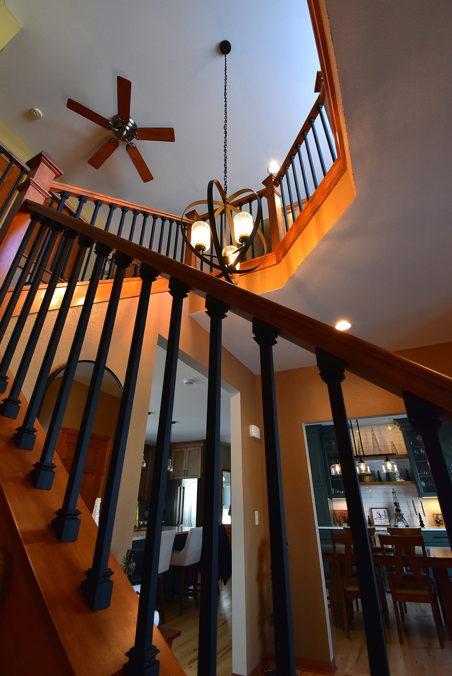 New Berlin Residence - Updated Handrail
