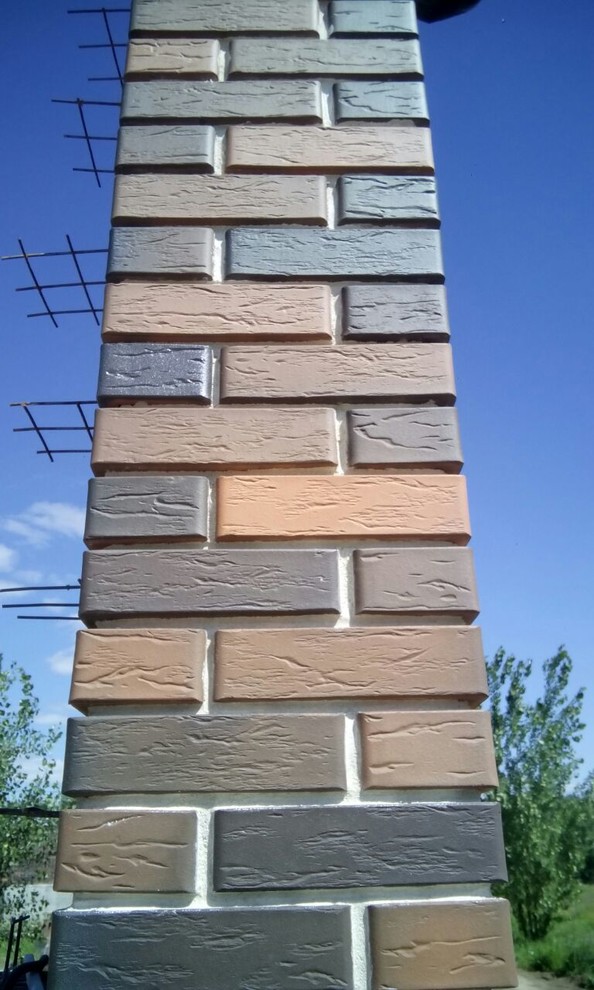 Забор из кирпича Баварская кладка