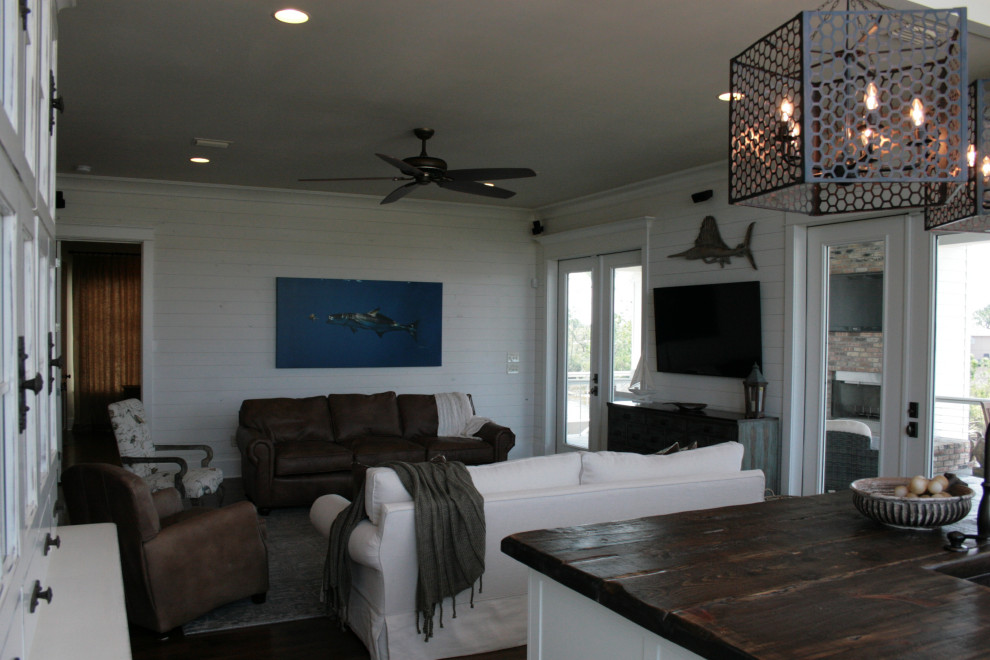 The Vlahos Cottage