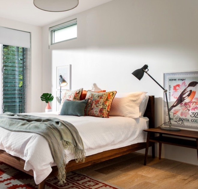 Design ideas for a transitional bedroom in Perth.