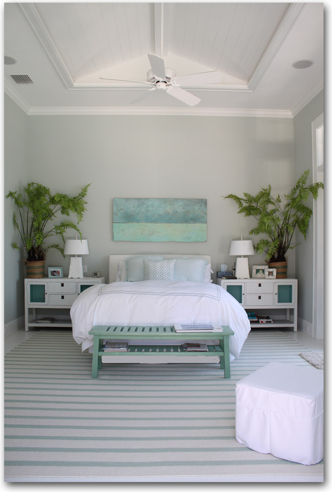 Design ideas for a tropical bedroom in Boston.