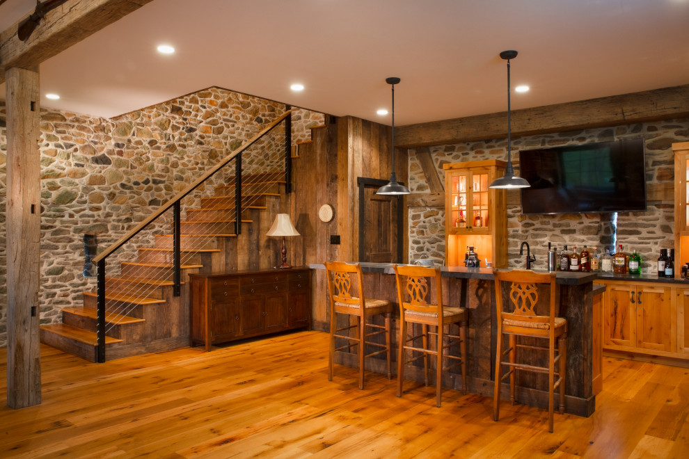 This is an example of a country home bar in Philadelphia.