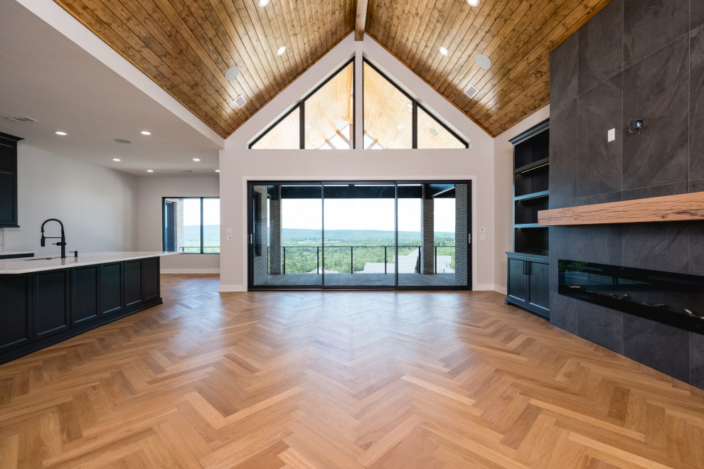 Roy Residence - Waterview Estates