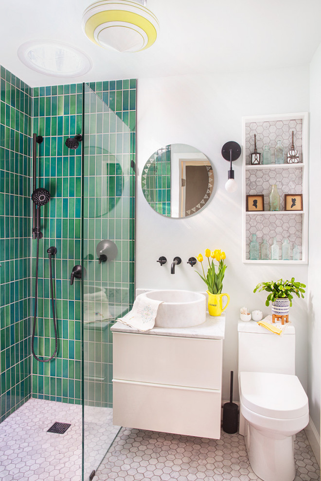 Example of a small eclectic 3/4 green tile and ceramic tile marble floor, white floor and single-sink bathroom design in Los Angeles with a two-piece toilet, white walls, a vessel sink, marble countertops, white countertops, a niche, a floating vanity, flat-panel cabinets and white cabinets