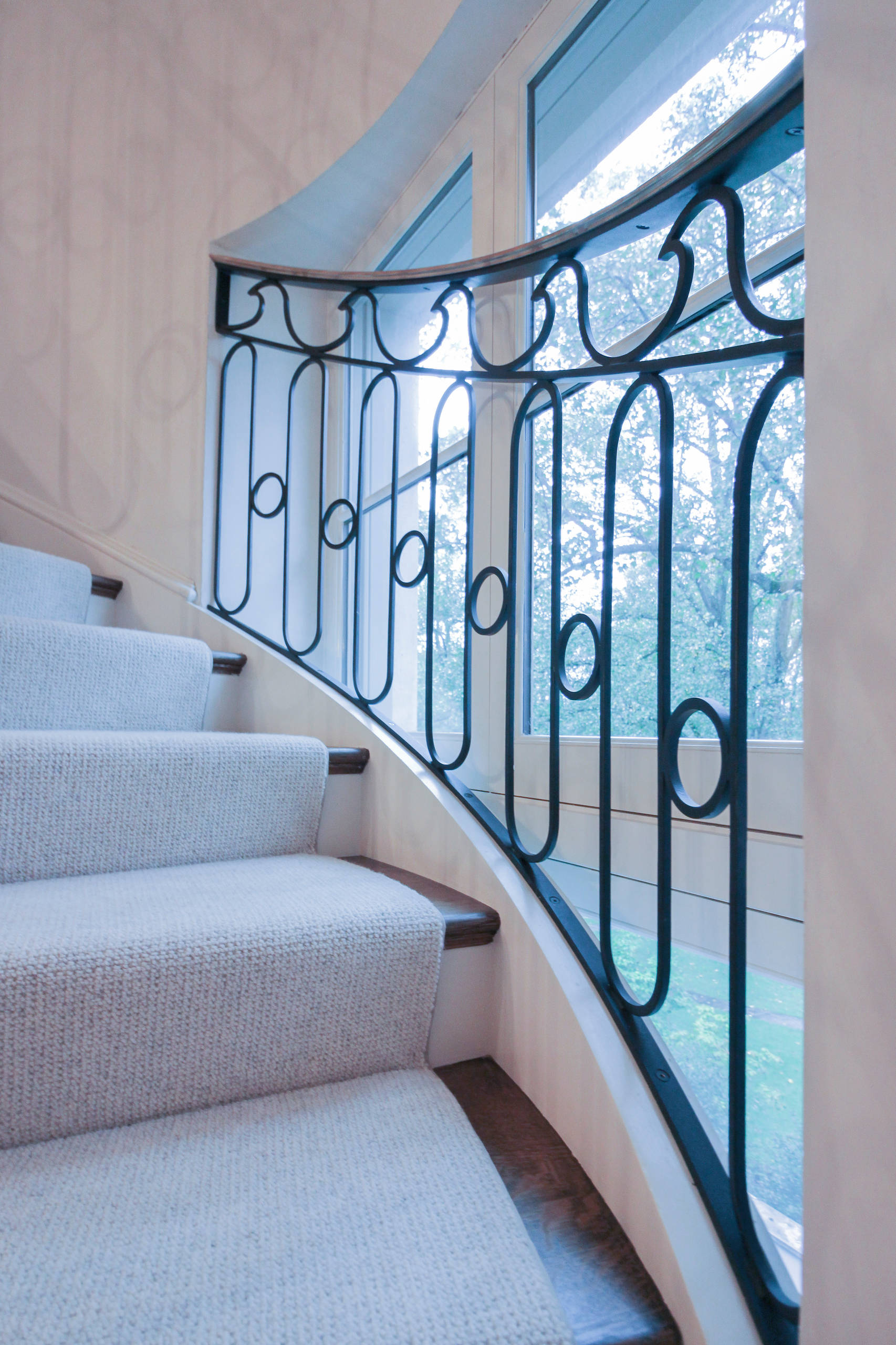 61_Sculptural/Elliptical Staircase in Washington, DC 20008