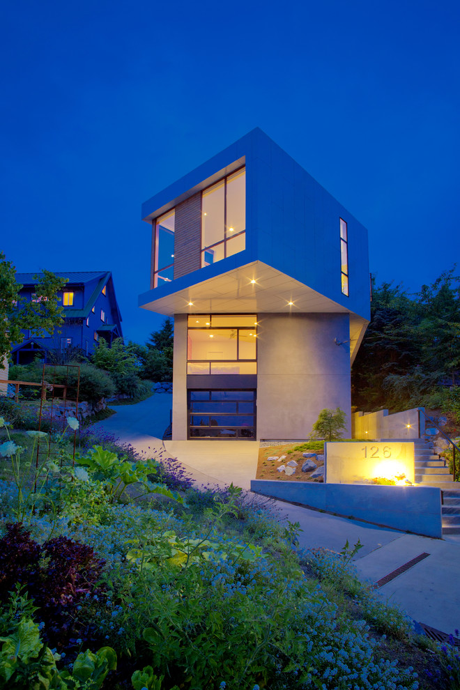Mid-sized contemporary two-storey exterior in Seattle.