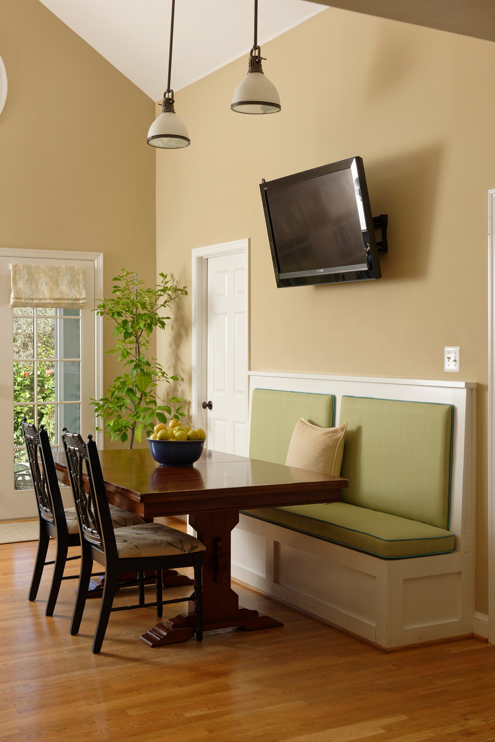 Banquette Seating