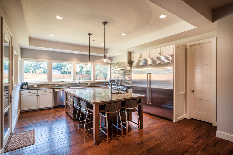 Photo of a transitional kitchen in Oklahoma City.