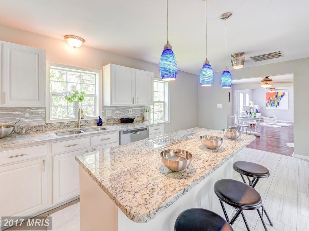 Kitchen - kitchen idea in DC Metro
