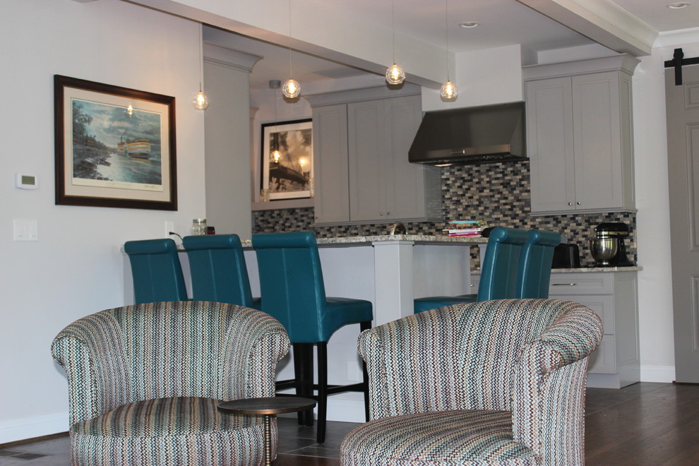 Example of a small transitional home design design