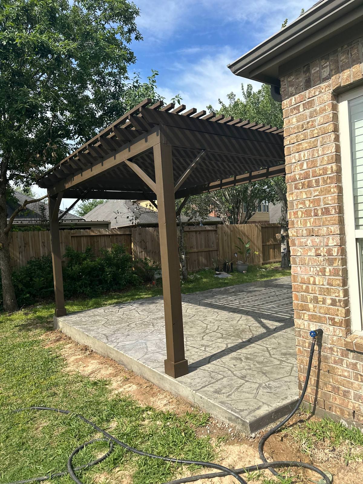 Pergola and patio extension in Firethorne