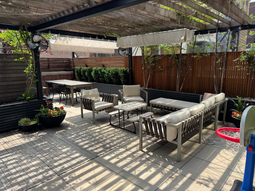 Williamsburg terrace
