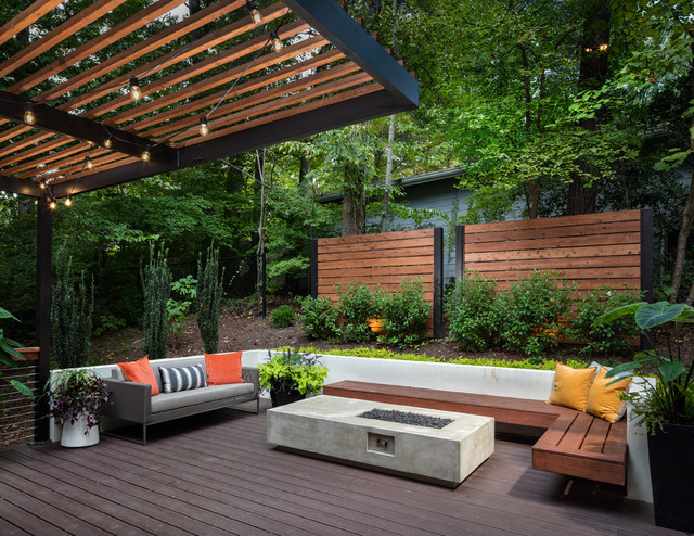 8 Rot-Resistant Woods for Your Outdoor Projects