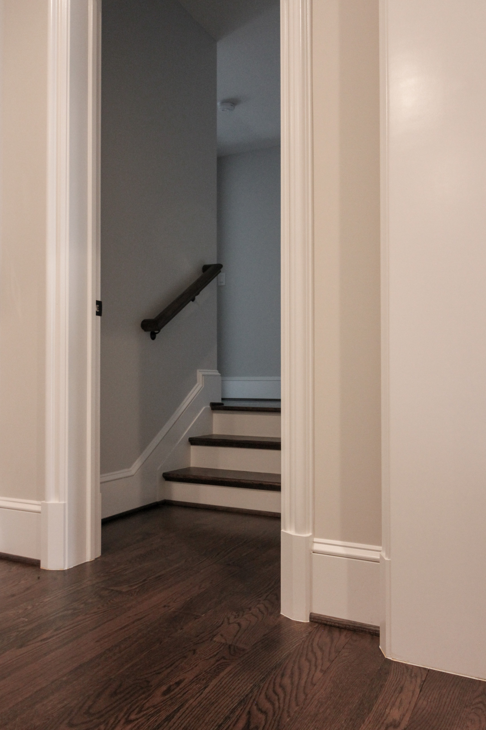 86_ Gorgeous Floating Curved Staircase, McLean VA 22066