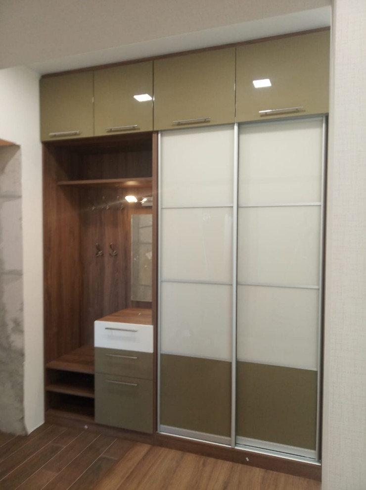 Мебель из массива дерева, шпона, мдф