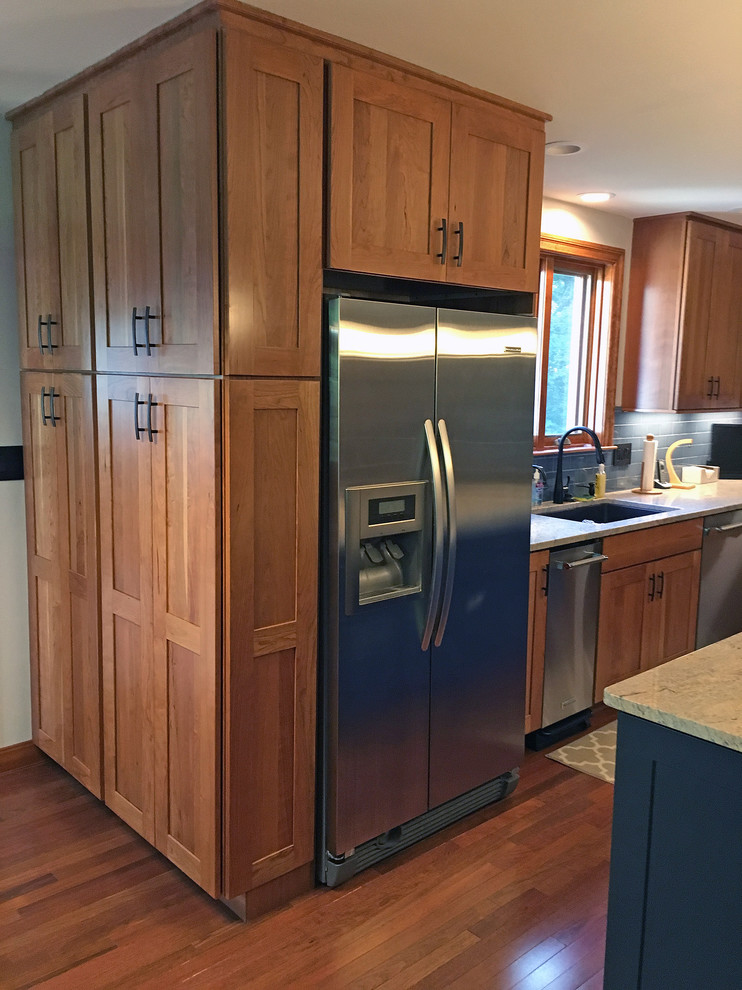 Transitional kitchen photo in Boston