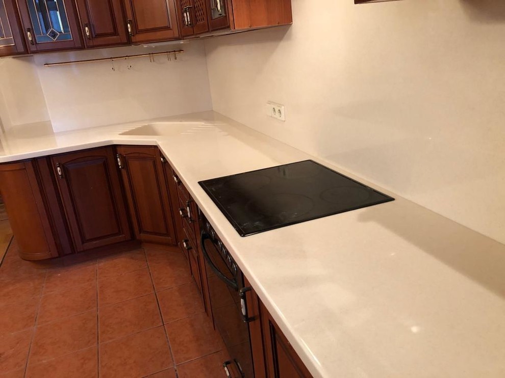 Столешница из искусственного камня