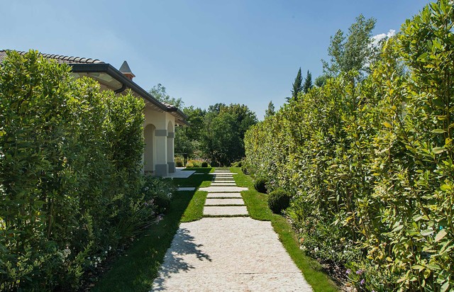 Country Garden with Style mediterraneo-jardin
