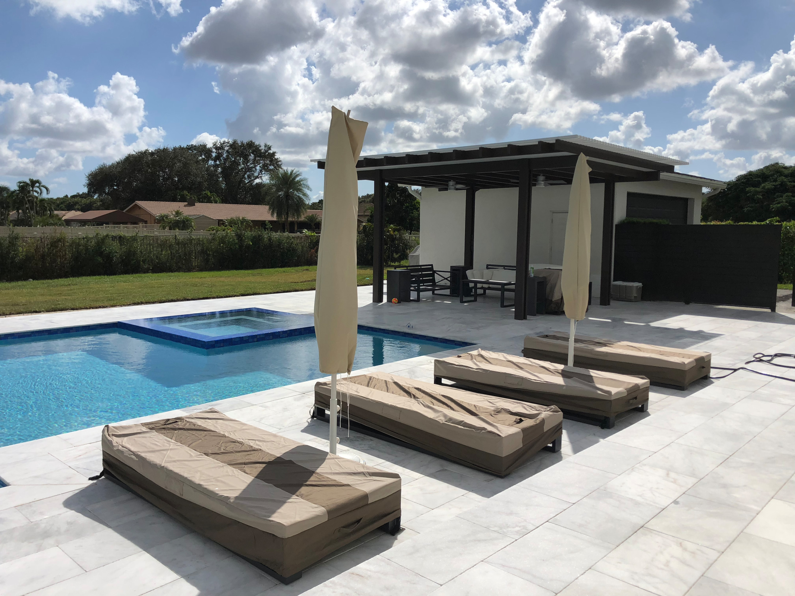 Davie - New Outdoor Patio and Pool