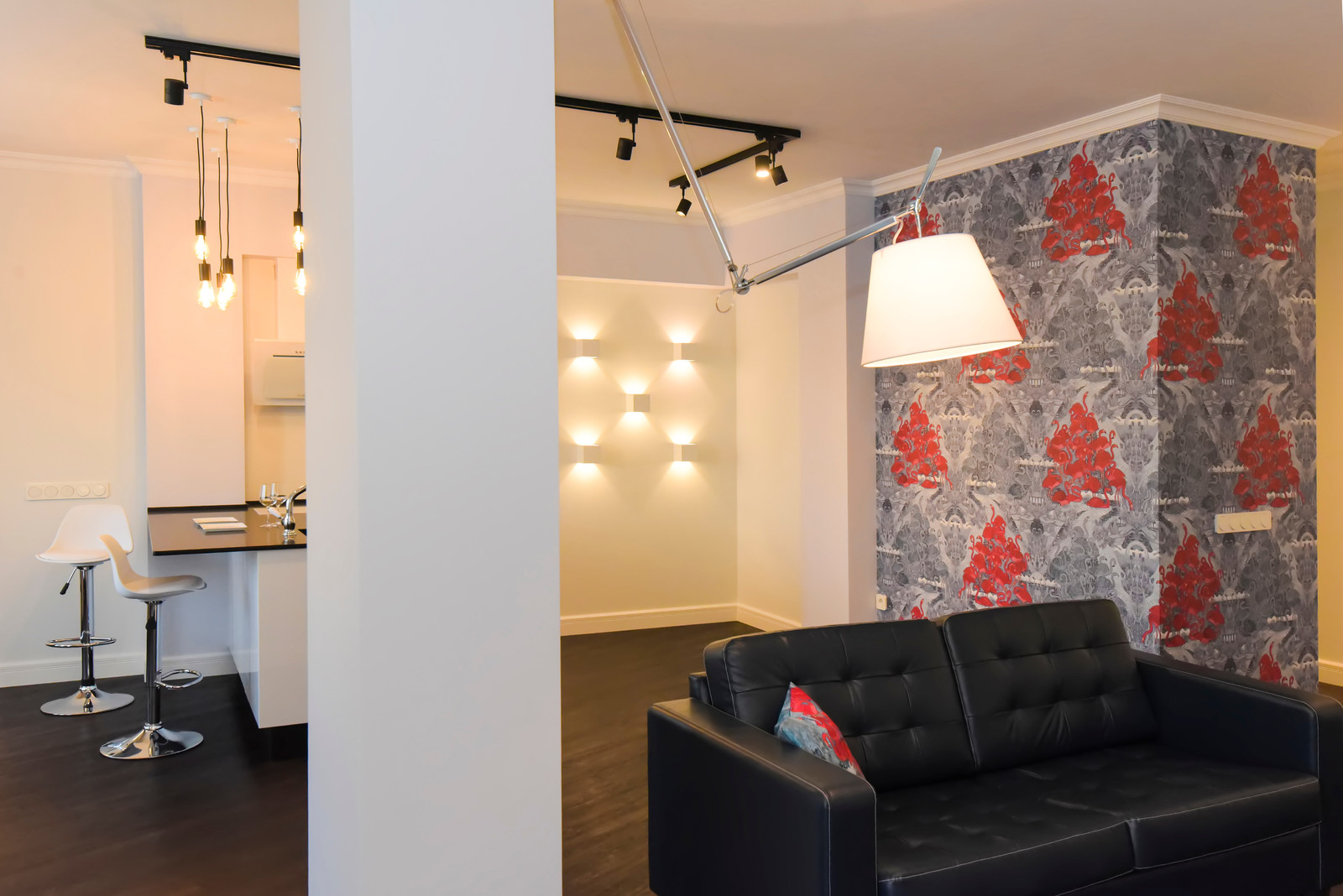 Три сестры: "Вода" ЖК Дом на Ждановской