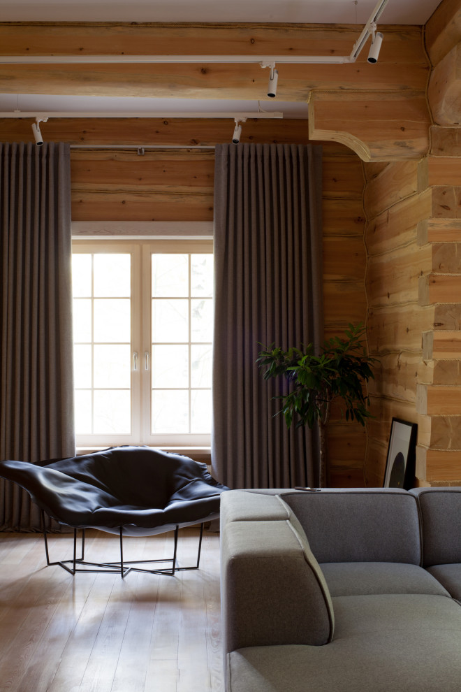 Изба с современным наполнением