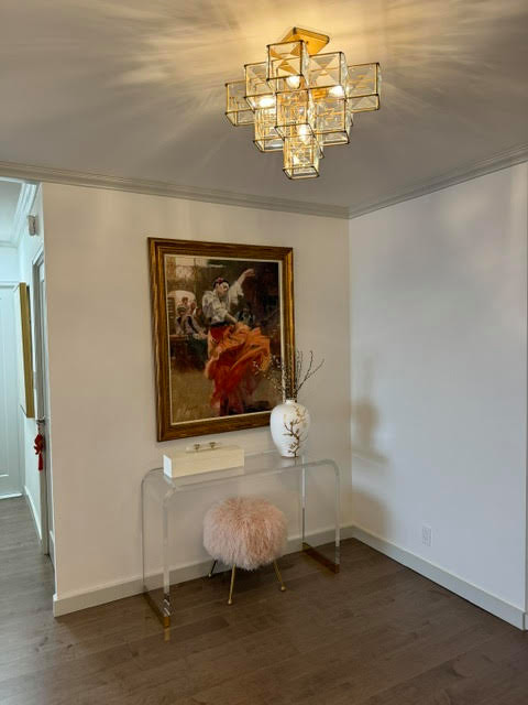Renovated Condo in Forest Hills, NY with Great City Skyline Views