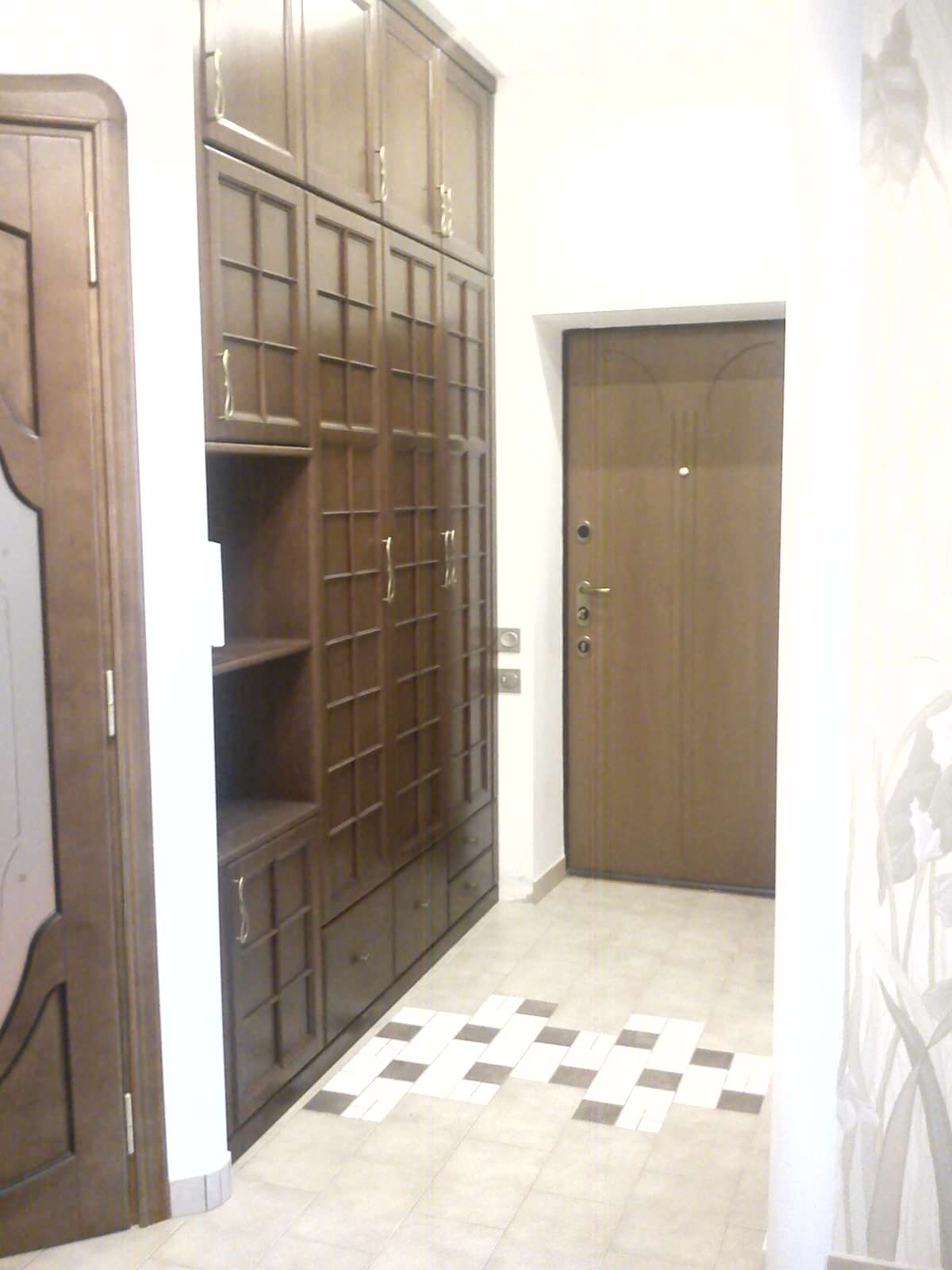 Квартира на Ельнинской улице(реализация)