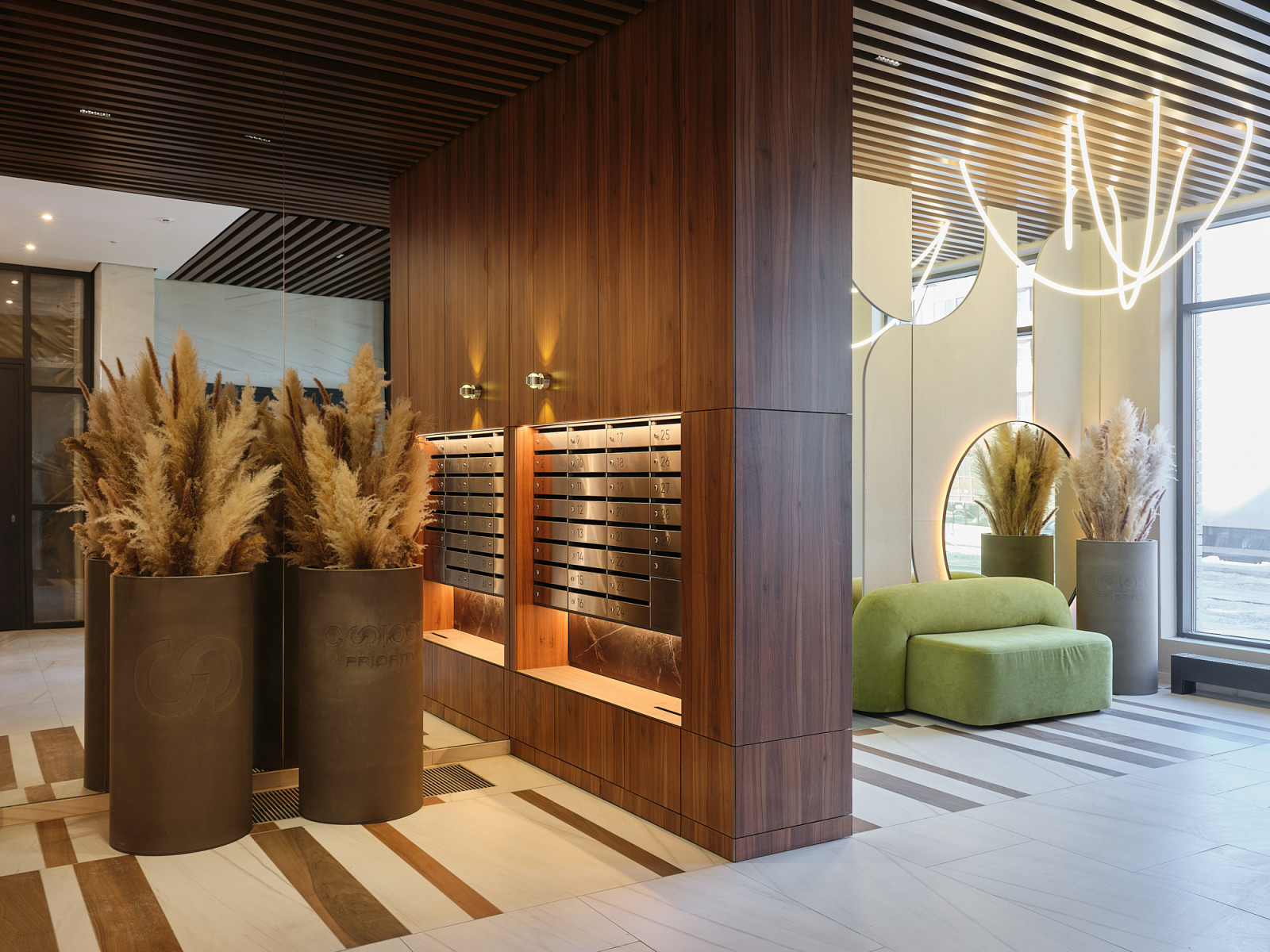 Интерьерная фотосъемка парадных ЖК «СОЮЗ PRIORITY» . Дизайн Spirit architect