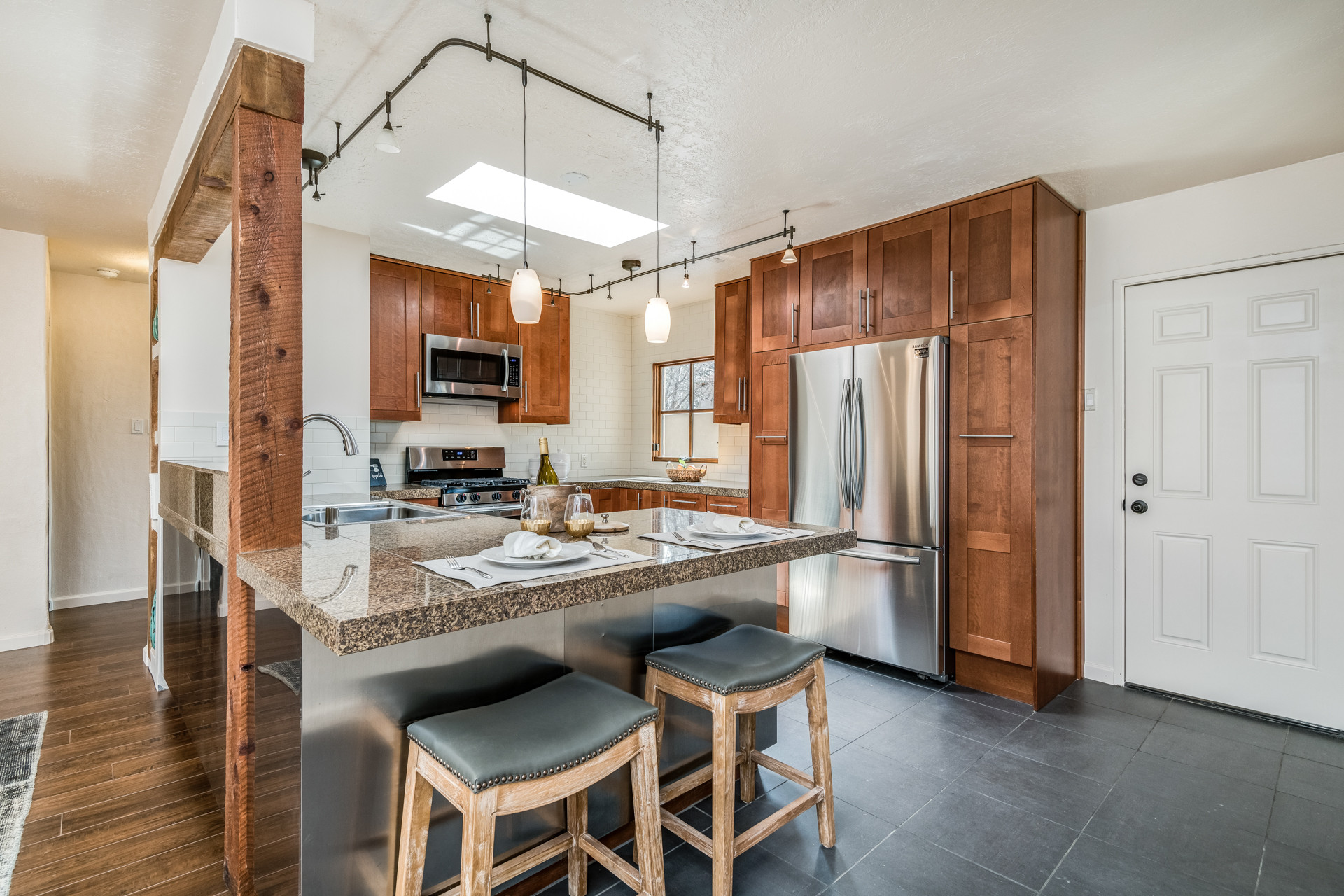 Santa Fe Remodel - Declovina