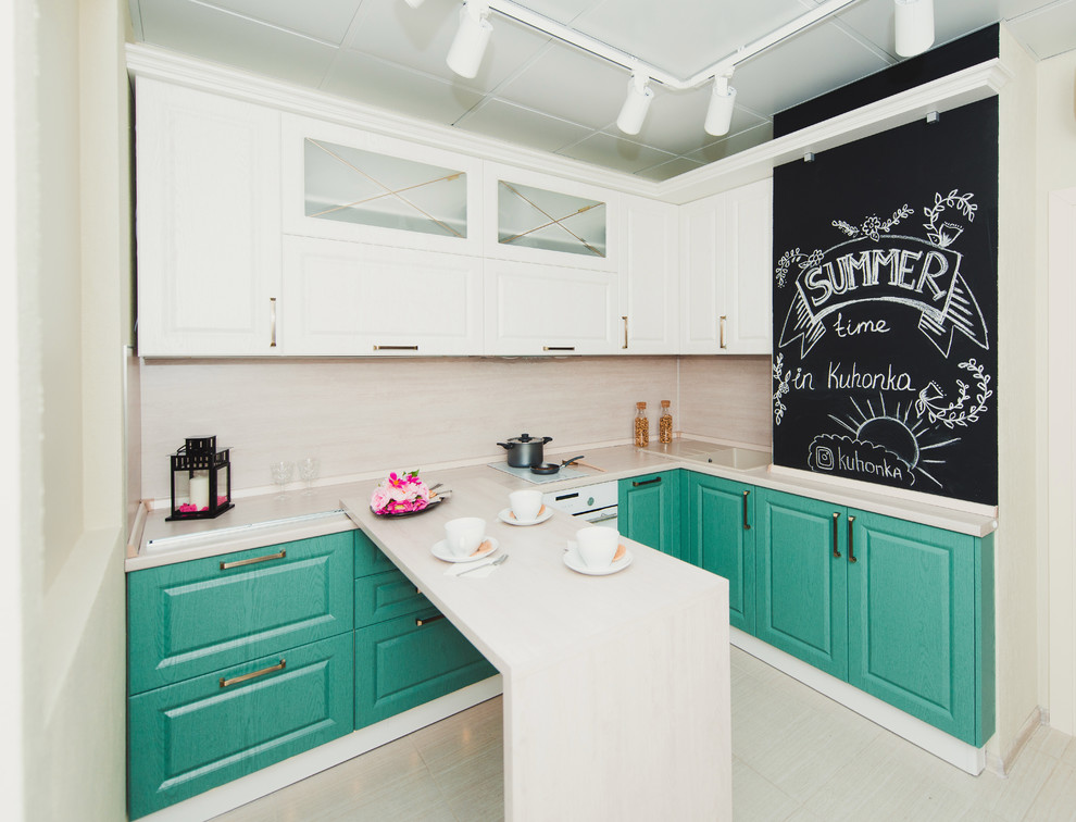 Бирюзовая городская классика