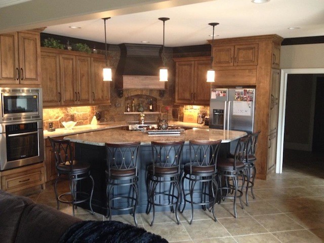 Mountain style kitchen photo in Charlotte