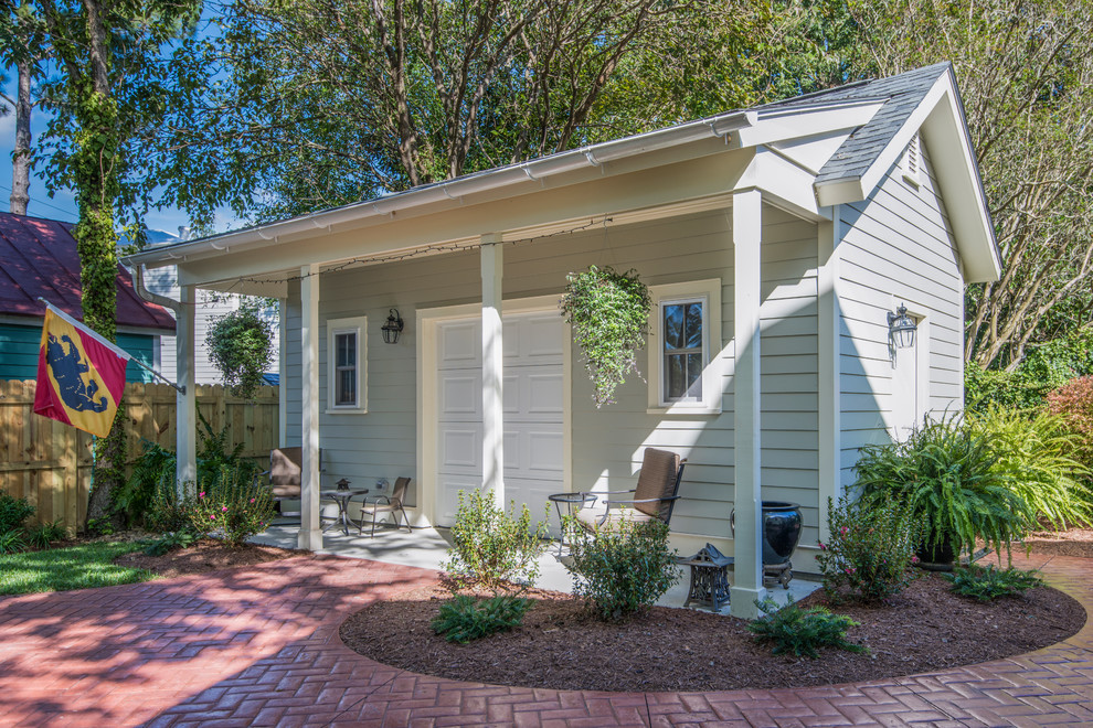 Small traditional detached garden shed in Raleigh.