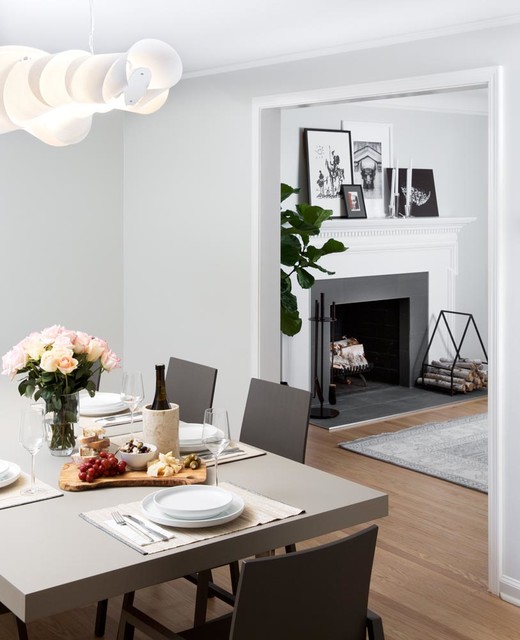Grosse Pointe Gut (Transitional Design) clasico-renovado-comedor